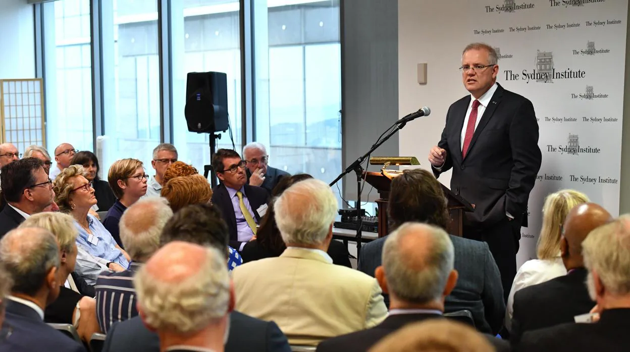 El primer ministro australiano Scott Morrison habla en el Instituto de Sydney en Sydney, Australia