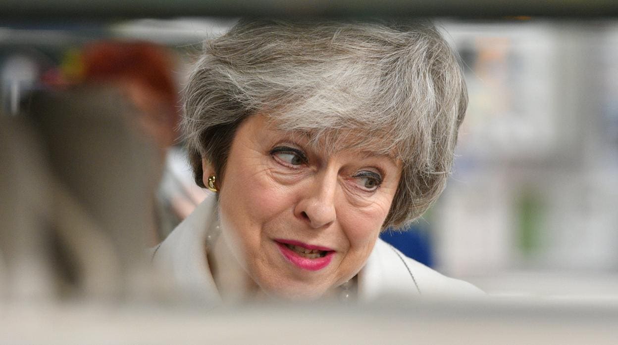 Miembros del Gabinete de May amenazan con dimitir por discrepancias con la próxima votación del Brexit