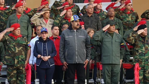 Maduro ataca a Sánchez: «Si hay intervención militar gringa, sus manos quedarán llenas de sangre»