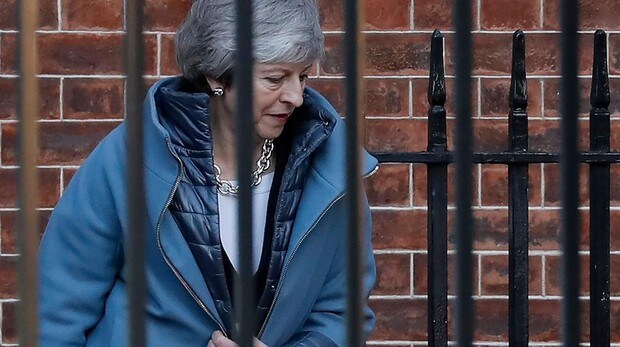 El Parlamento rechaza la estrategia de Brexit de May