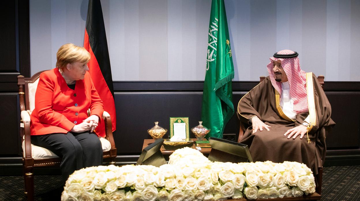 Arabia Saudí bloquea la lista europea de paraísos fiscales