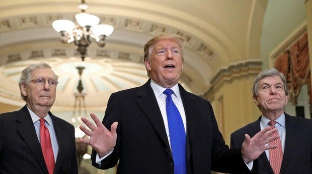 Trump amenaza con cerrar la frontera con México la próxima semana