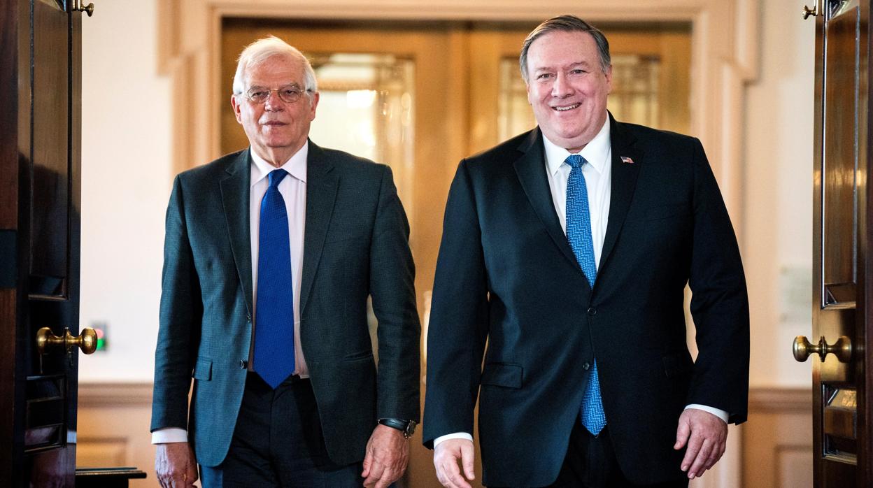 Borrell y Pompeo, durante su encuentro