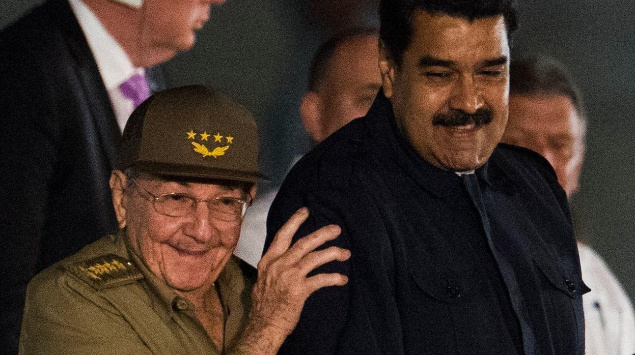Raúl Castro anuncia la llegada de otro «periodo especial» en Cuba