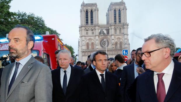 Macron prohíbe las manifestaciones cerca de Notre Dame por miedo a los chalecos amarillos