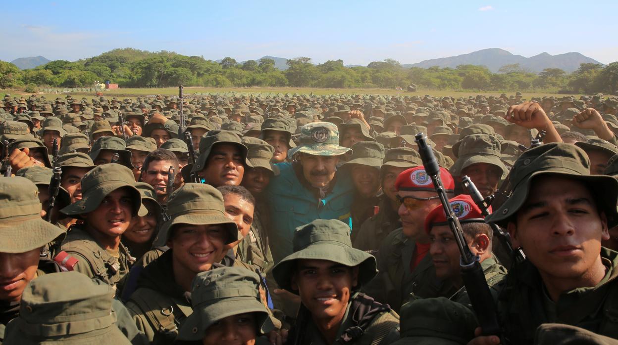 Maduro, este sábado durante su visita a un campamento militar