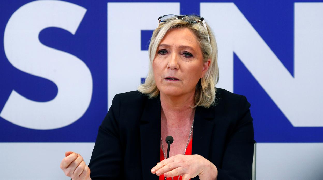 Hundimiento histórico de las izquierdas francesas: toda junta suma menos que Le Pen