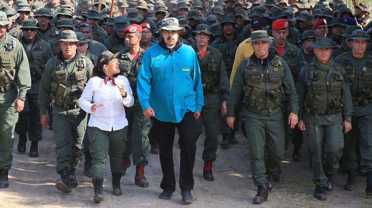 El Supremo de Maduro ordena enjuiciar a siete diputados opositores por traición a la patria