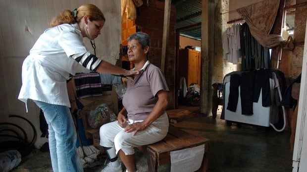 Médicos, los otros «soldados» del régimen cubano en Venezuela