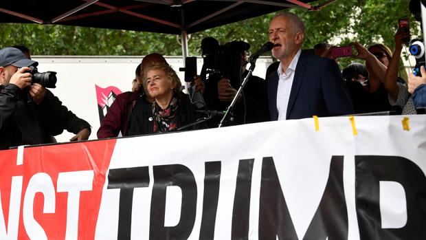 Trump rehusó entrevistarse con Corbyn