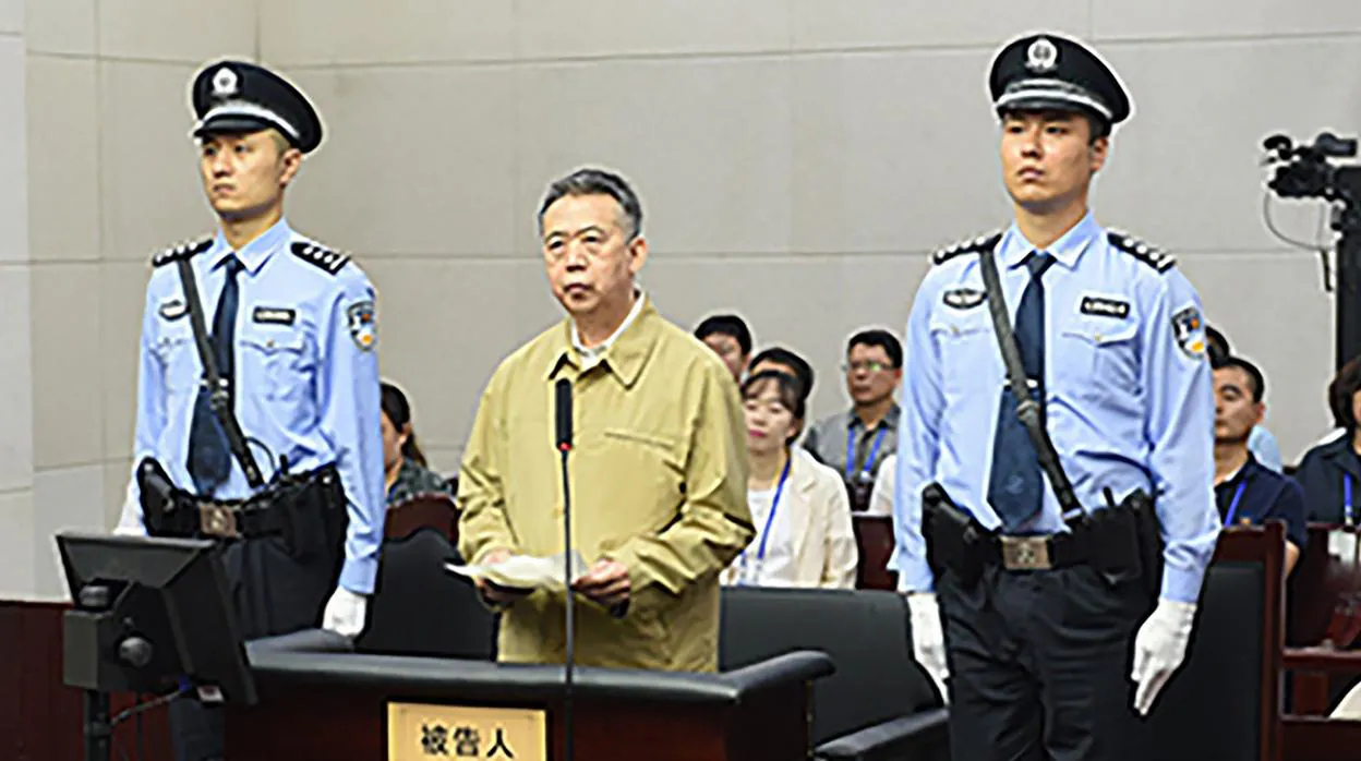 El expresidente de Interpol, Meng Hongwei durante su juicio