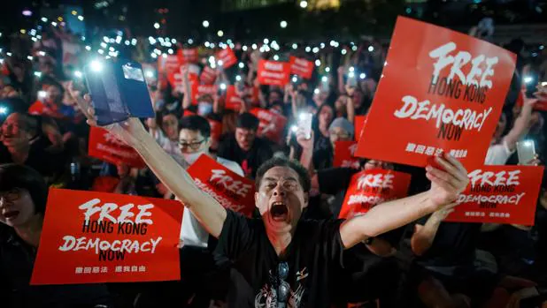 Hong Kong calienta el G-20 pidiendo ayuda frente a China