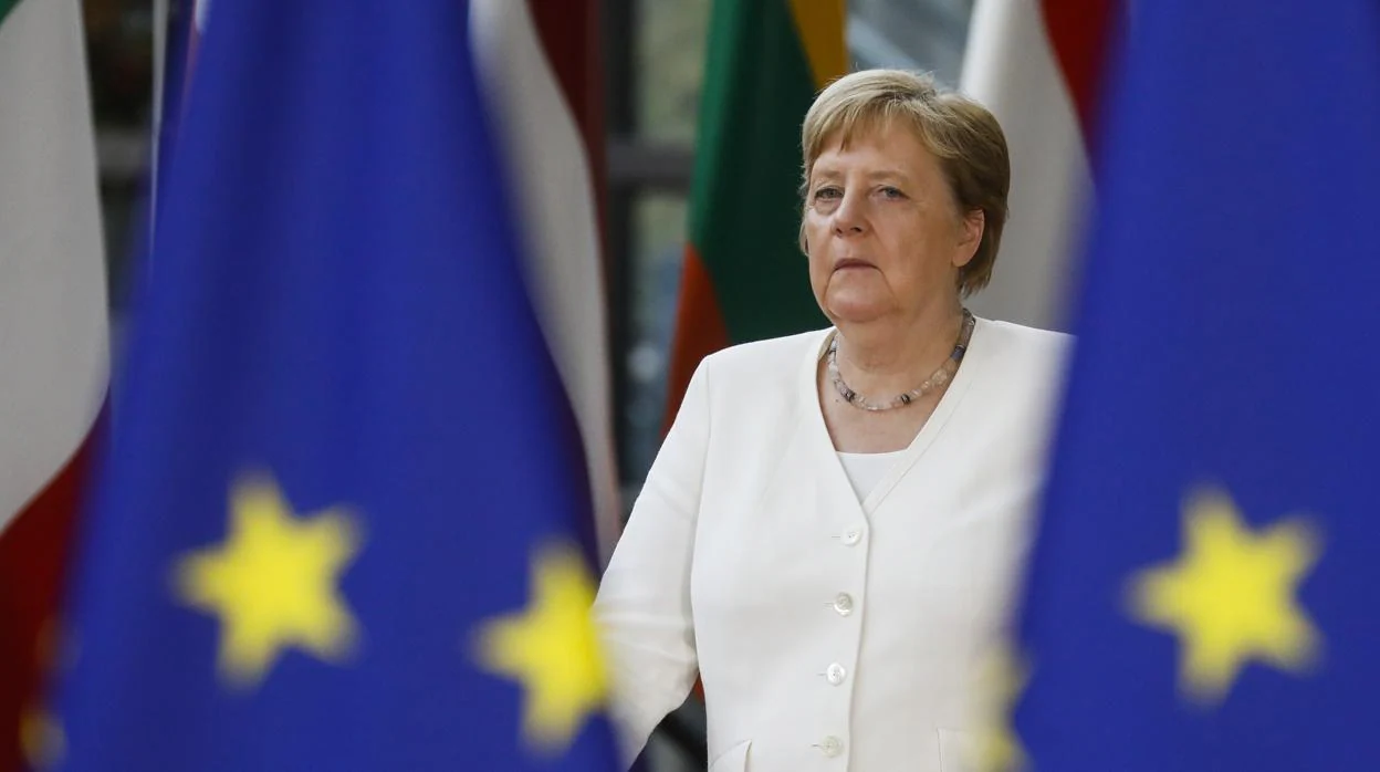 La canciller Merkel a su llegada a la cumbre en Bruselas