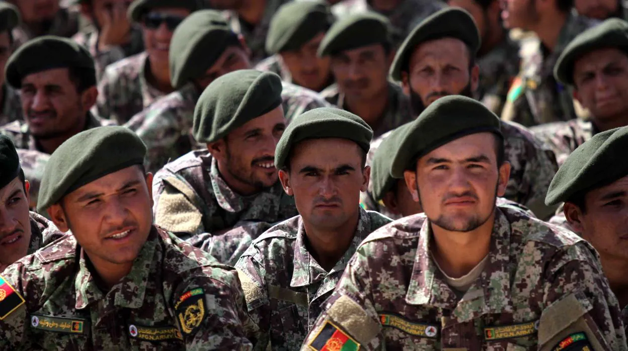 Soldados afganos en Herat, Afganistán