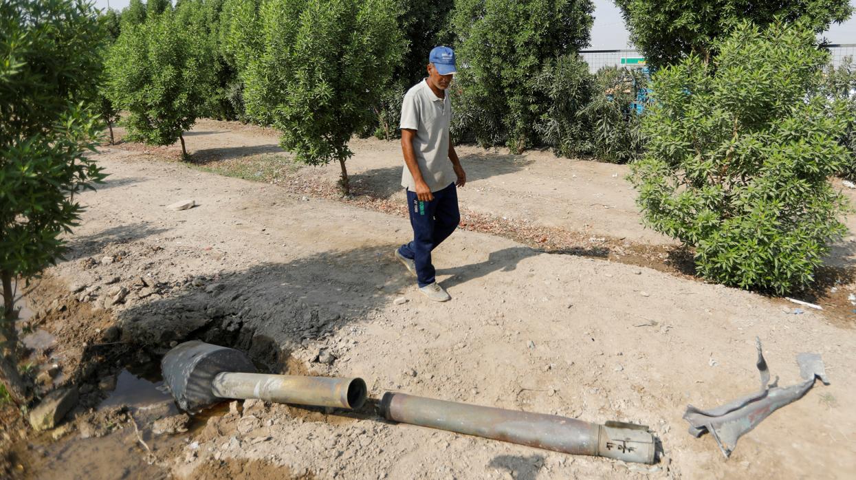 Uno de los cohetes detonados tras la explosión