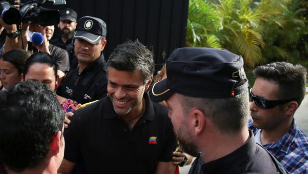 Leopoldo López reaparece y pide a su partido que siga luchando por Venezuela