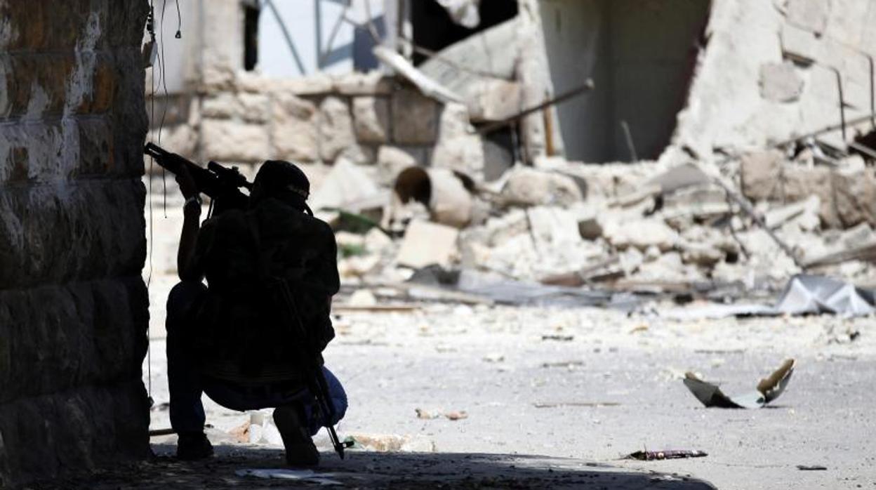 Imagen de archivo de un francotirador en Alepo (Siria)