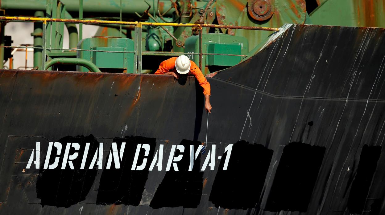 El petrolero iraní Adrian Darya