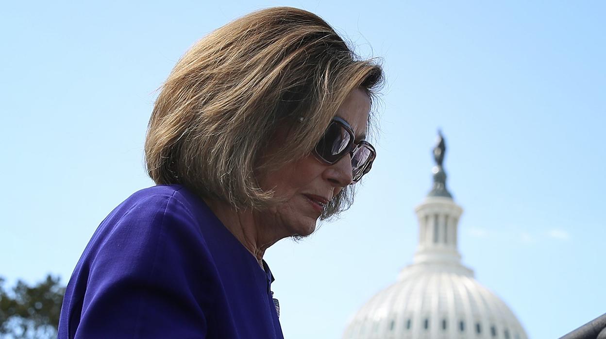 La presidenta de la Cámara de Representantes, Nancy Pelosi, y el posible candidato demócrata a la presidencia de EE.UU., Joe Biden