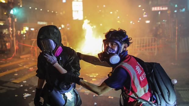 Arde Hong Kong en vísperas del Día Nacional de China