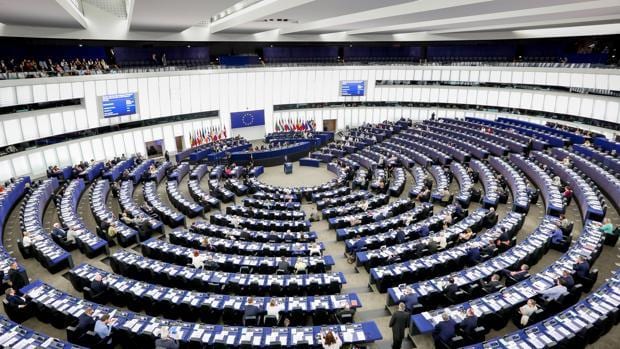 El Parlamento Europeo rechaza por amplia mayoría debatir sobre la situación de Cataluña
