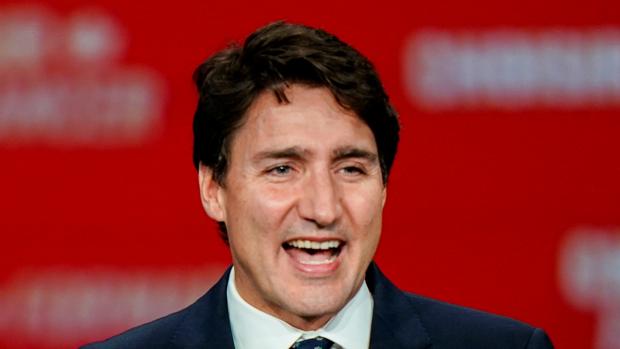 Trudeau salva el cuello pero sale debilitado en su reelección