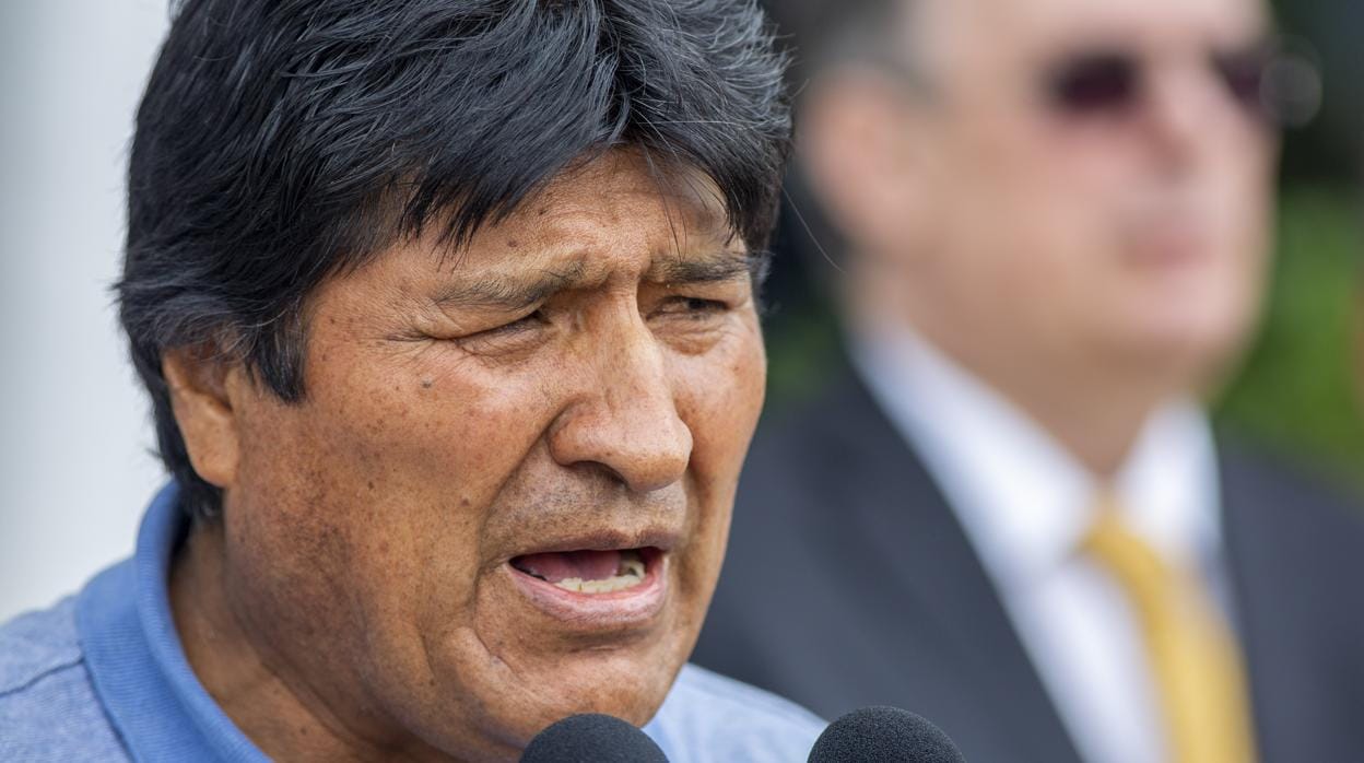 Imagen de Evo Morales a su llega a México