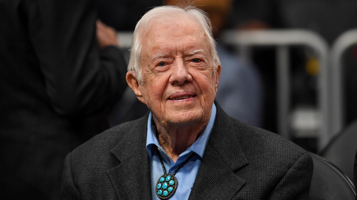 Jimmy Carter se recupera con éxito tras ser operado de una hemorragia cerebral