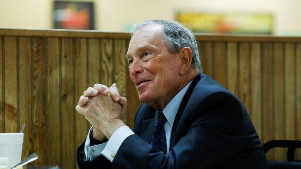 El multimillonario Michael Bloomberg registra su candidatura a la presidencia de EE.UU.