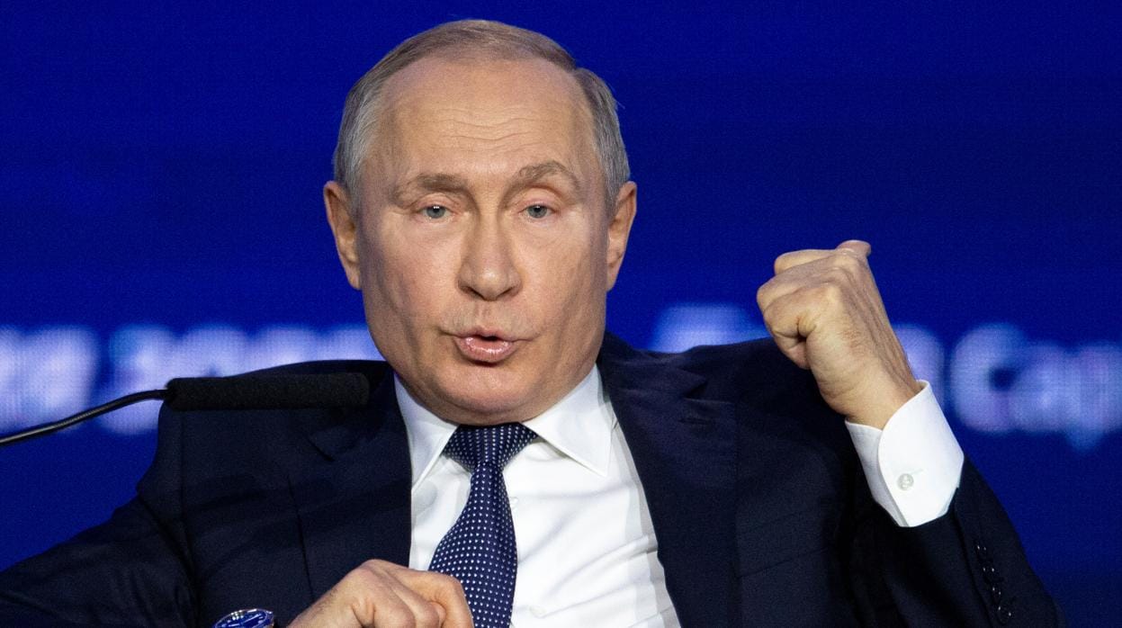 El presidente ruso Vladimir Putin en un Foro de Inversión en Moscú