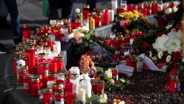 Unos adolescentes matan a golpes a un hombre que les regañó en un mercado navideño de Alemania