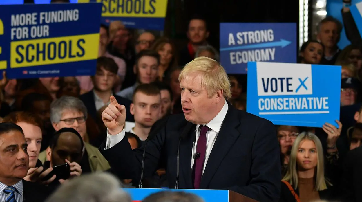 Boris Johnson durante la campaña electoral de las elecciones de Reino Unido del 12 de diciembre