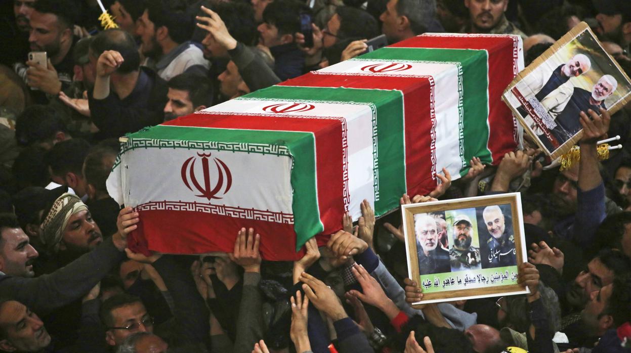 Funerales en Bagdad de Suleimani y los otros muertos en el ataque