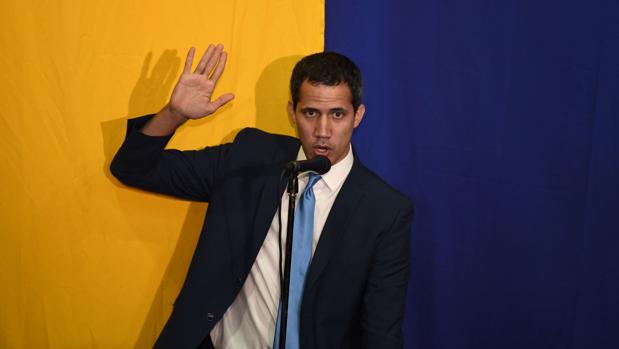 Guaidó desafía a Maduro e intentará ocupar la Asamblea para reafirmarse en el cargo