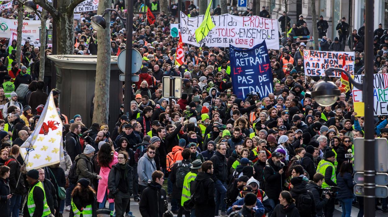 Manifestación en París contra la reforma del sistema de pensiones