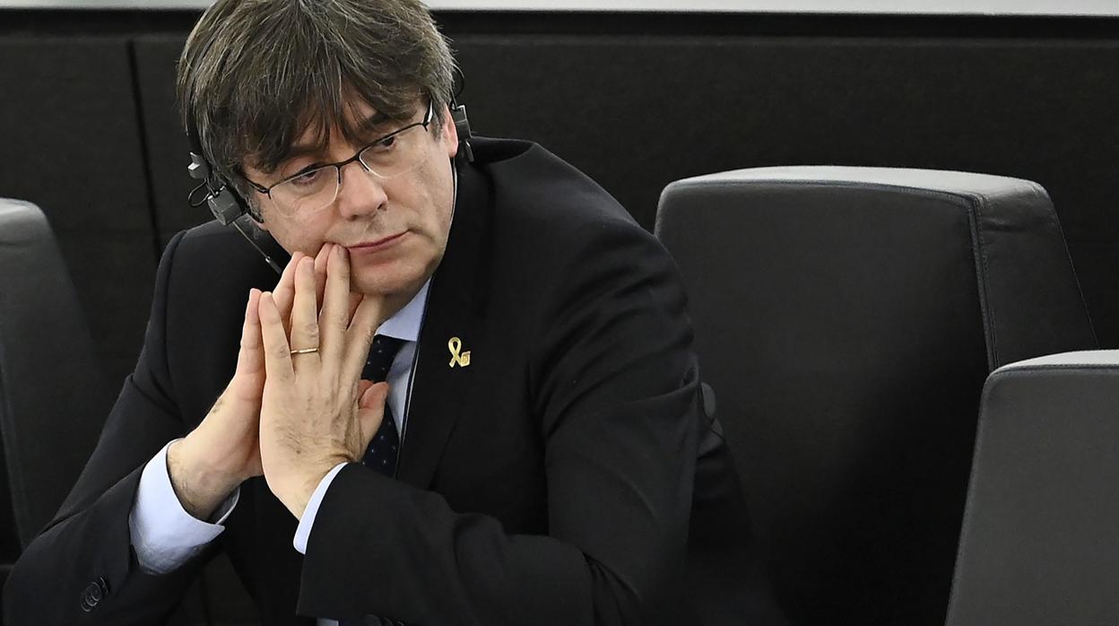 Los Verdes europeos dicen que Puigdemont debería irse con sus «amigos belgas» de derechas y con Vox