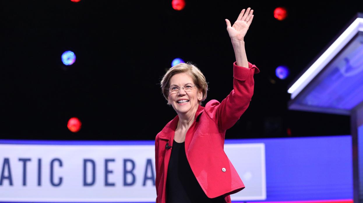 Elizabeth Warren, durante el debate demócrata en Carolina del Sur