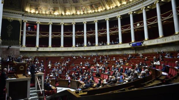 Infectados por coronavirus una diputada y varios empleados de la Asamblea Nacional de Francia