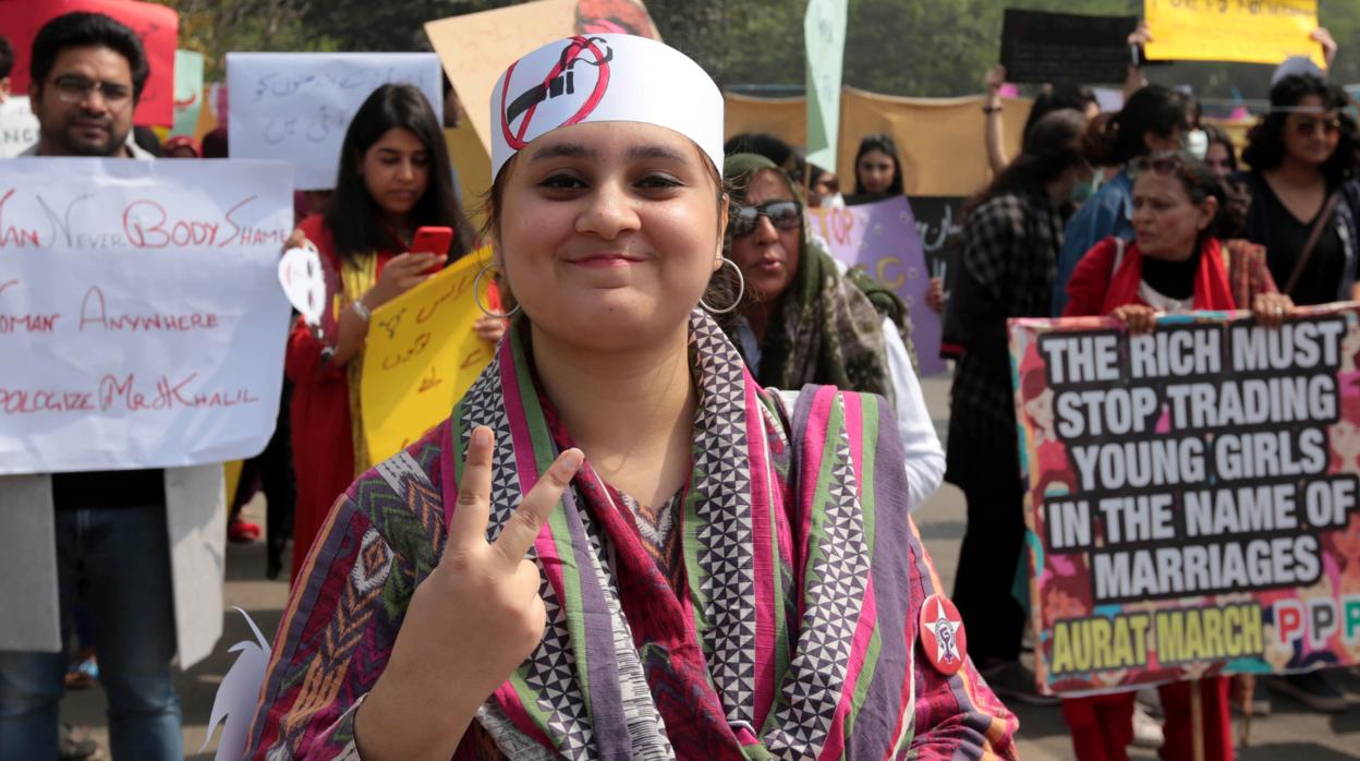 Imagen de la marcha del Día Internacional de la Mujer en Lahora (Pakistá)