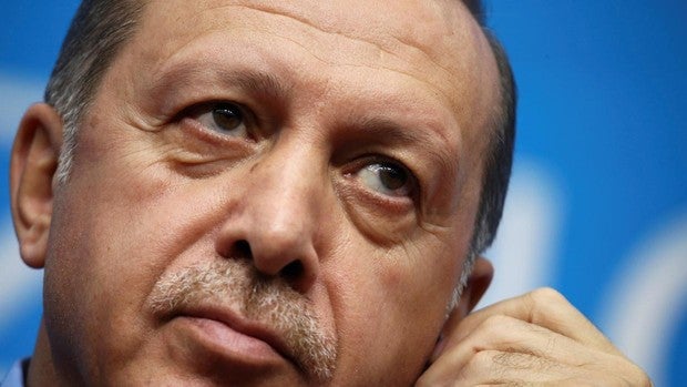 Erdogan viaja este lunes a Bruselas en plena crisis por los migrantes y refugiados en la frontera con Grecia