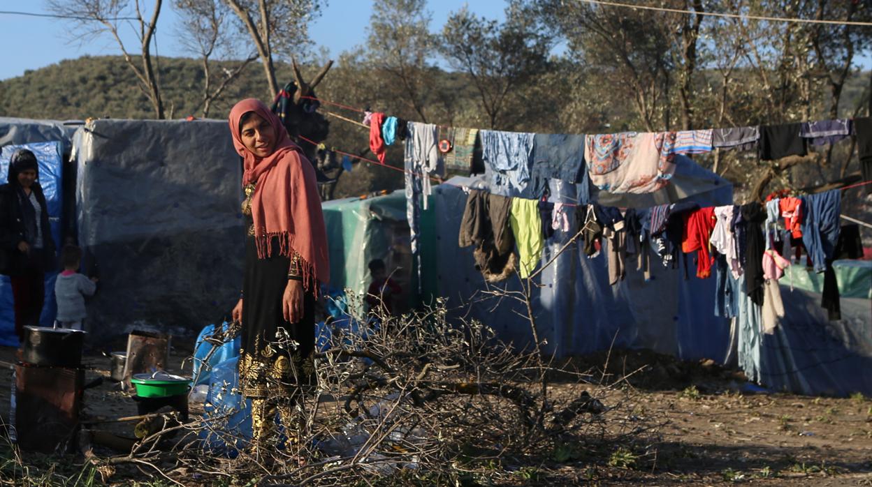 Inquietud en la isla de Lesbos por una mujer que ha dado positivo