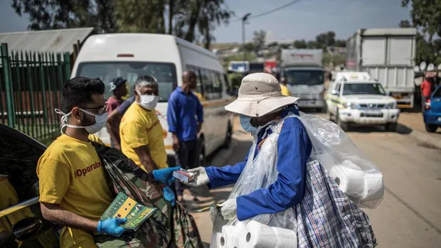 Ausencia de agua y de jabón y extremismo religioso: África se prepara para el golpe de la pandemia