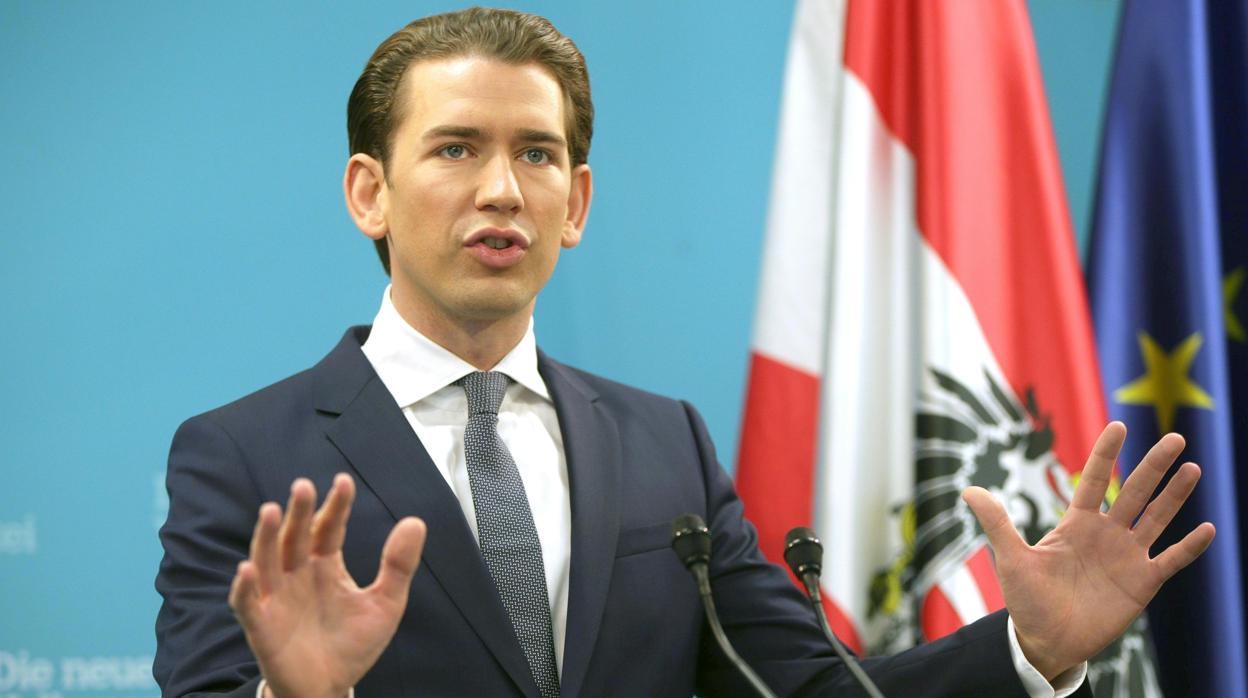 Los ministros de Austria donan su sueldo de abril para la lucha contra el coronavirus