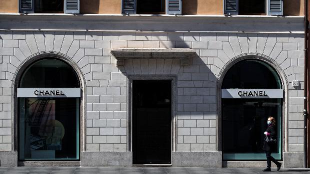 Italia prevé reanudar actividades económicas de producción y manufactura en una semana