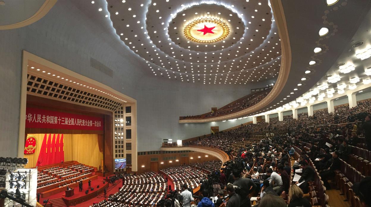 Con 3.000 diputados procedentes de toda China, la Asamblea Nacional Popular se celebra en el Gran Palacio del Pueblo de Pekín