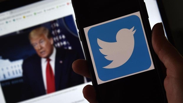 Trump amenaza a Twitter con una orden ejecutiva para que no cuestione sus mensajes