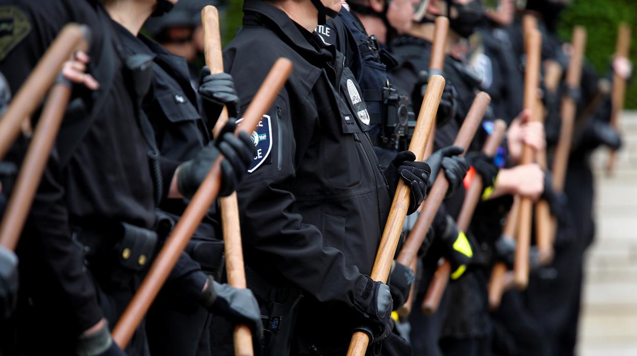 Imagen de la Policía de Seattle durante las revueltas de esta semana