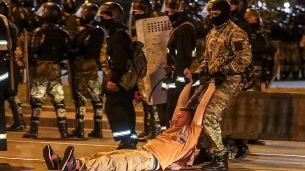 Bielorrusia reprime las protestas tras el aparente pucherazo electoral