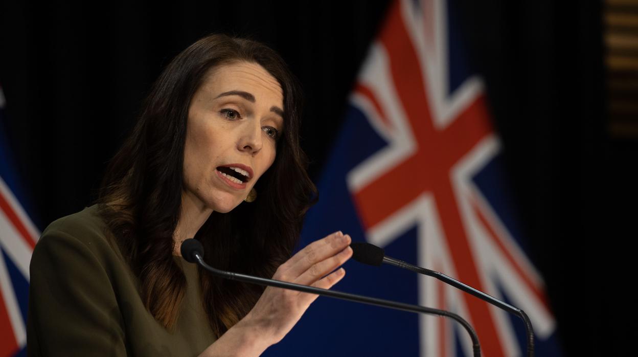 La primera ministra de Nueva Zelanda, Jacinda Ardern, en la rueda de prensa en Auckland