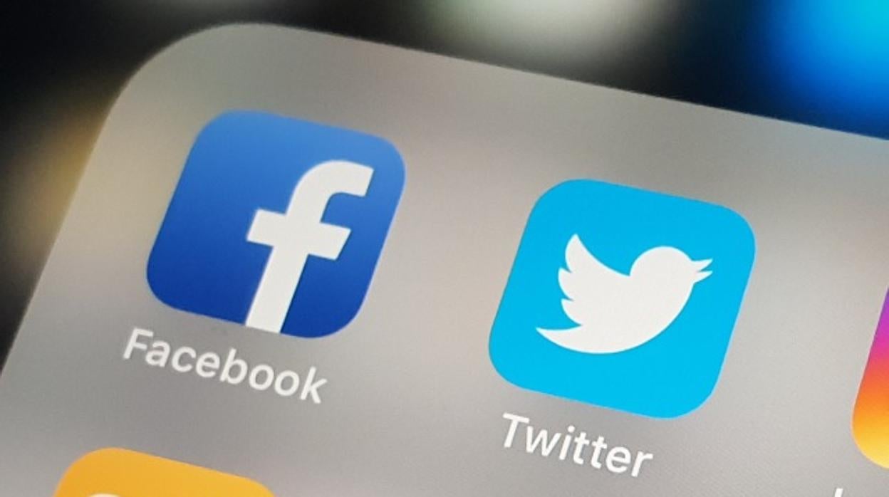 Facebook y Twitter eliminan varias cuentas falsas rusas asociadas a una página de «fake news»